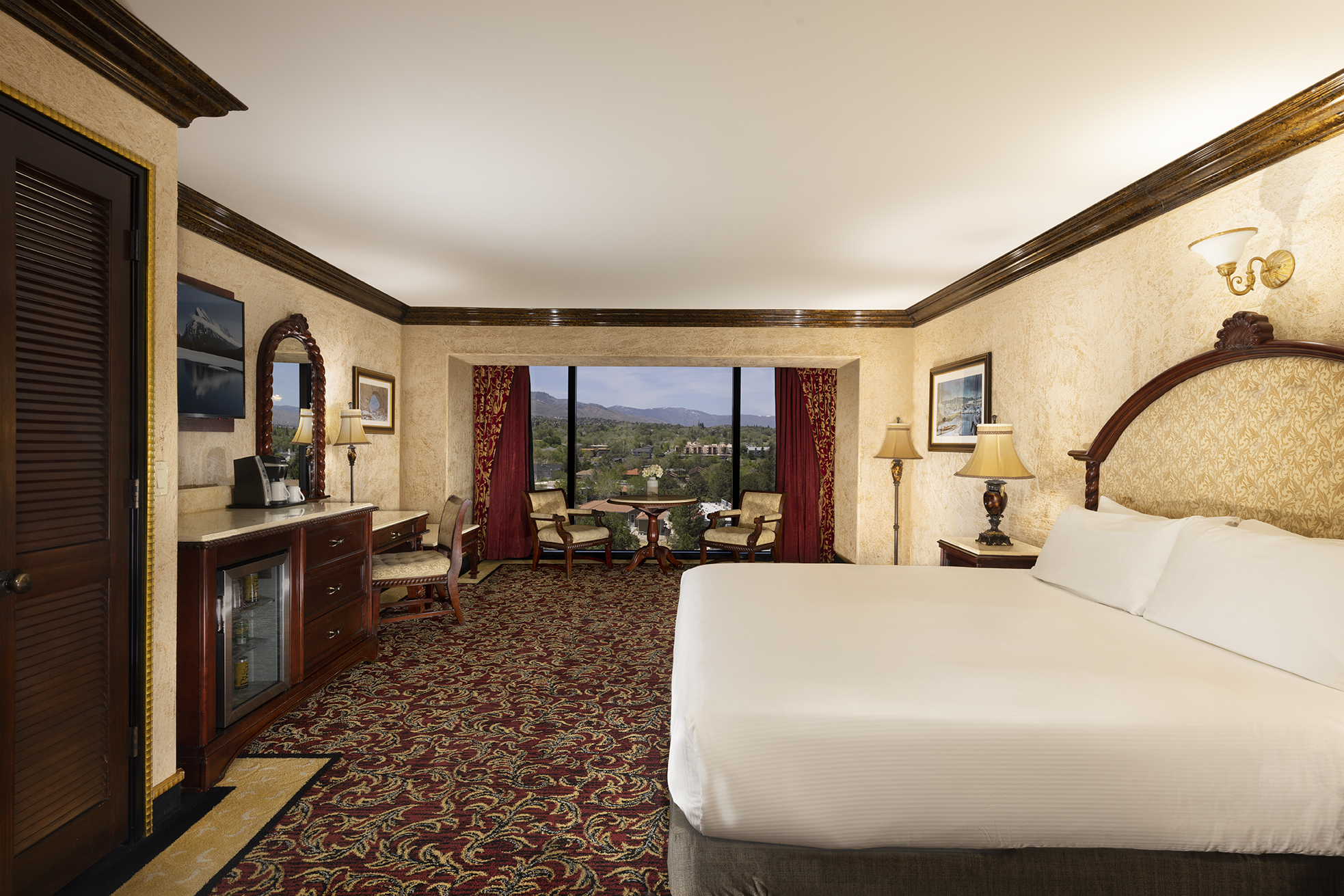 Tuscany Scenic View Suite Peppermill Resort Hotel, Reno
