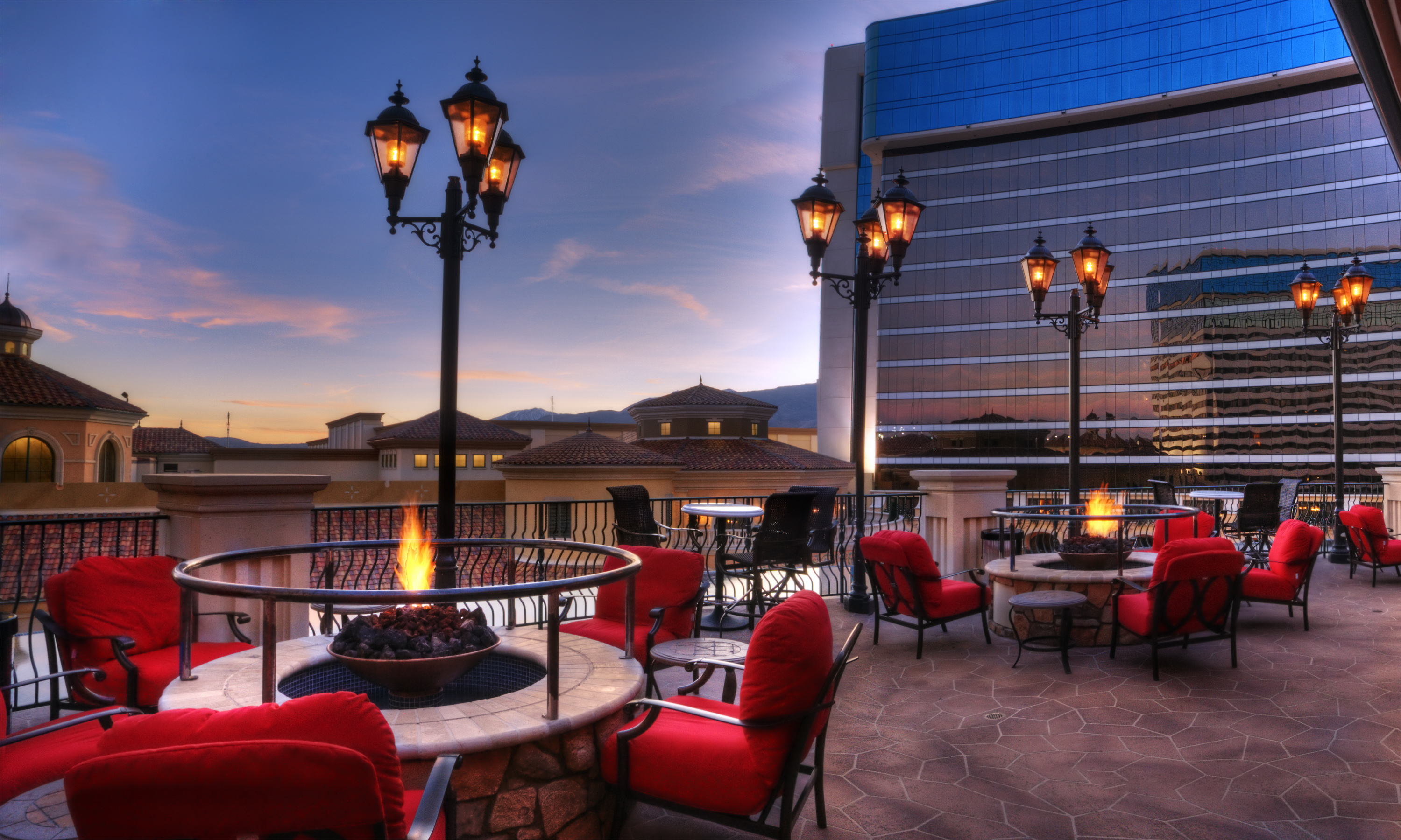 Lounges & Bars Peppermill Reno Nightlife & Entertainment