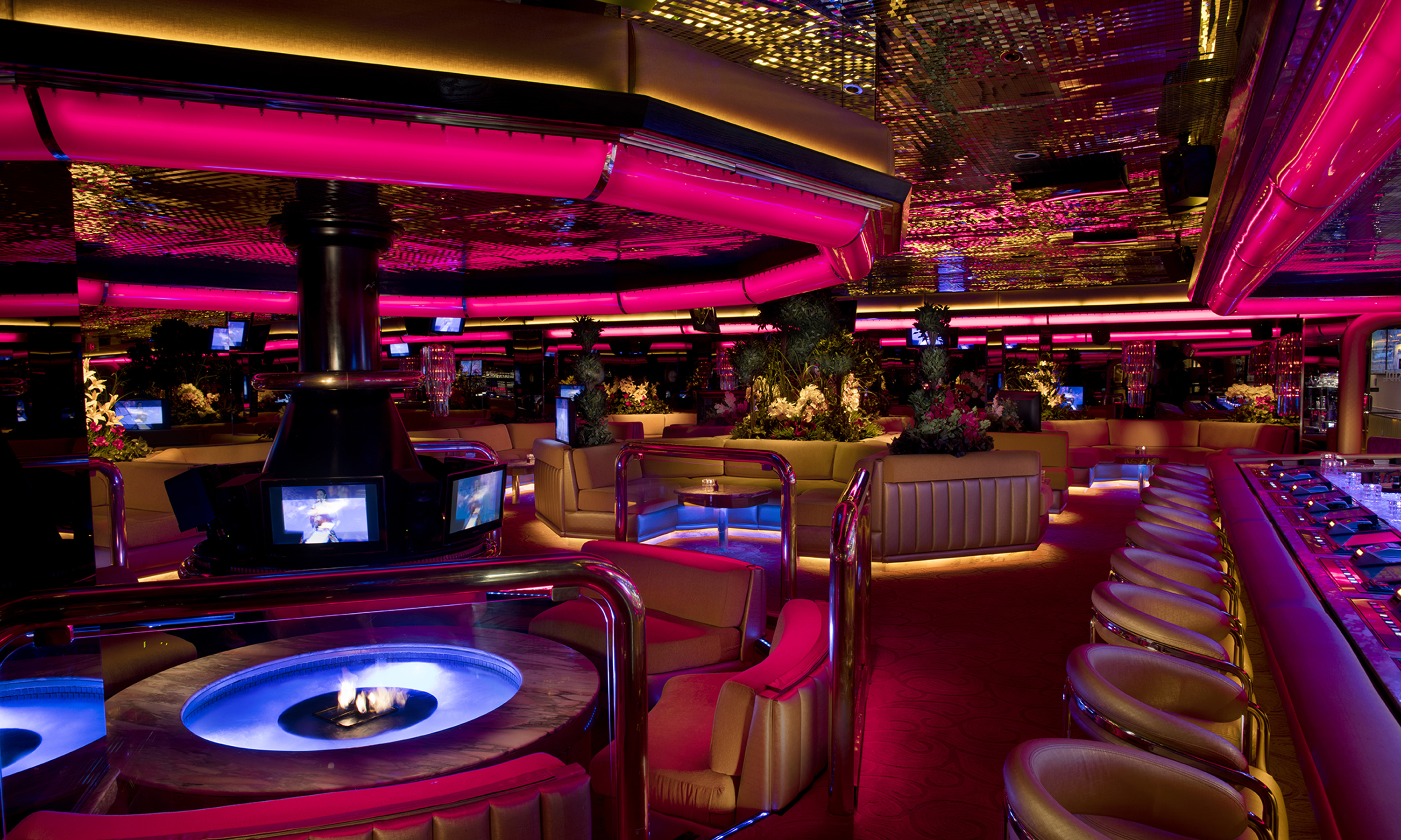Fireside Lounge Peppermill Reno Lounges