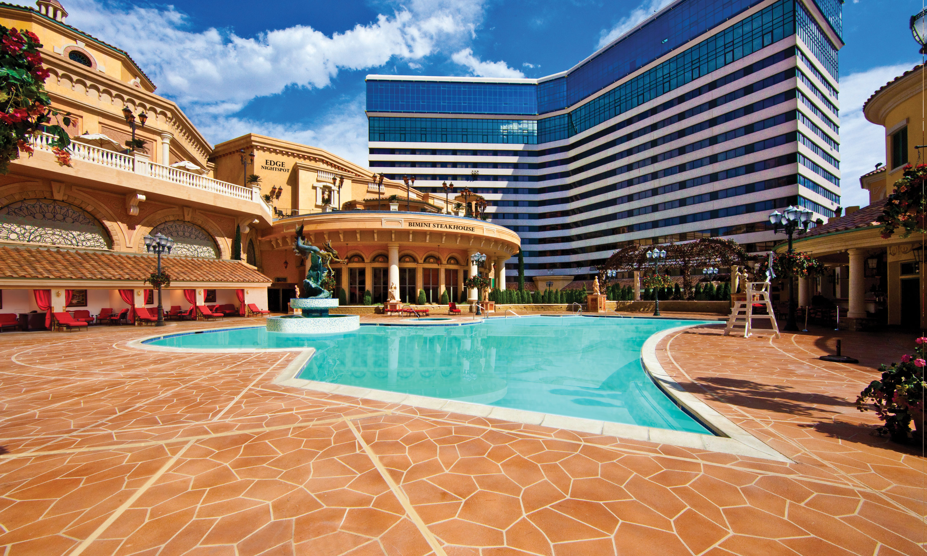 Pools Luxuries & Amenities at Peppermill Hotel Casino Resort