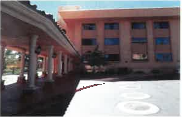Covered walkway to West Wing